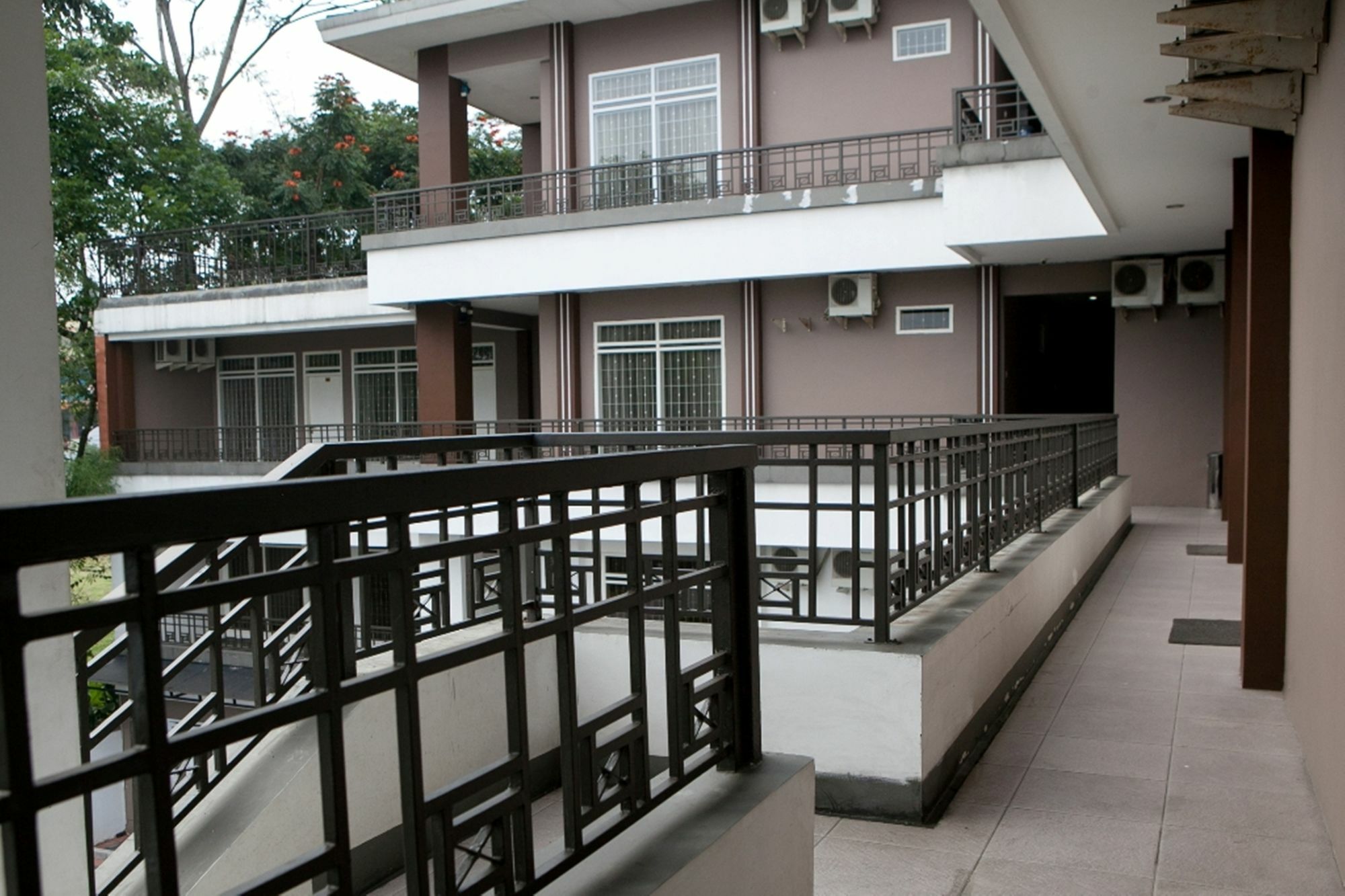 Reddoorz Plus Near Sukajadi 2 Bandung Exterior photo