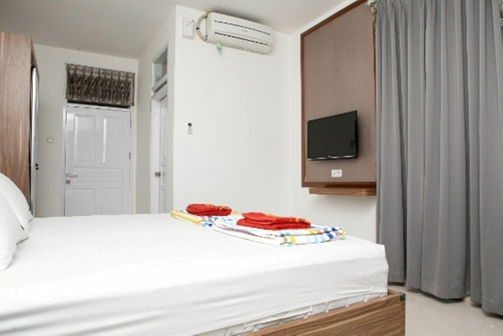 Reddoorz Plus Near Sukajadi 2 Bandung Exterior photo